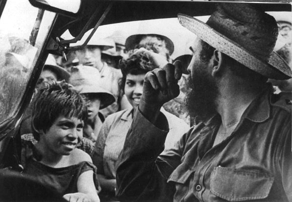 FIDEL POR FIDEL