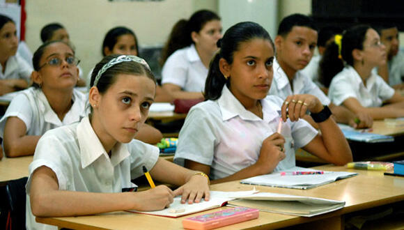 La escuela, tarea estratégica